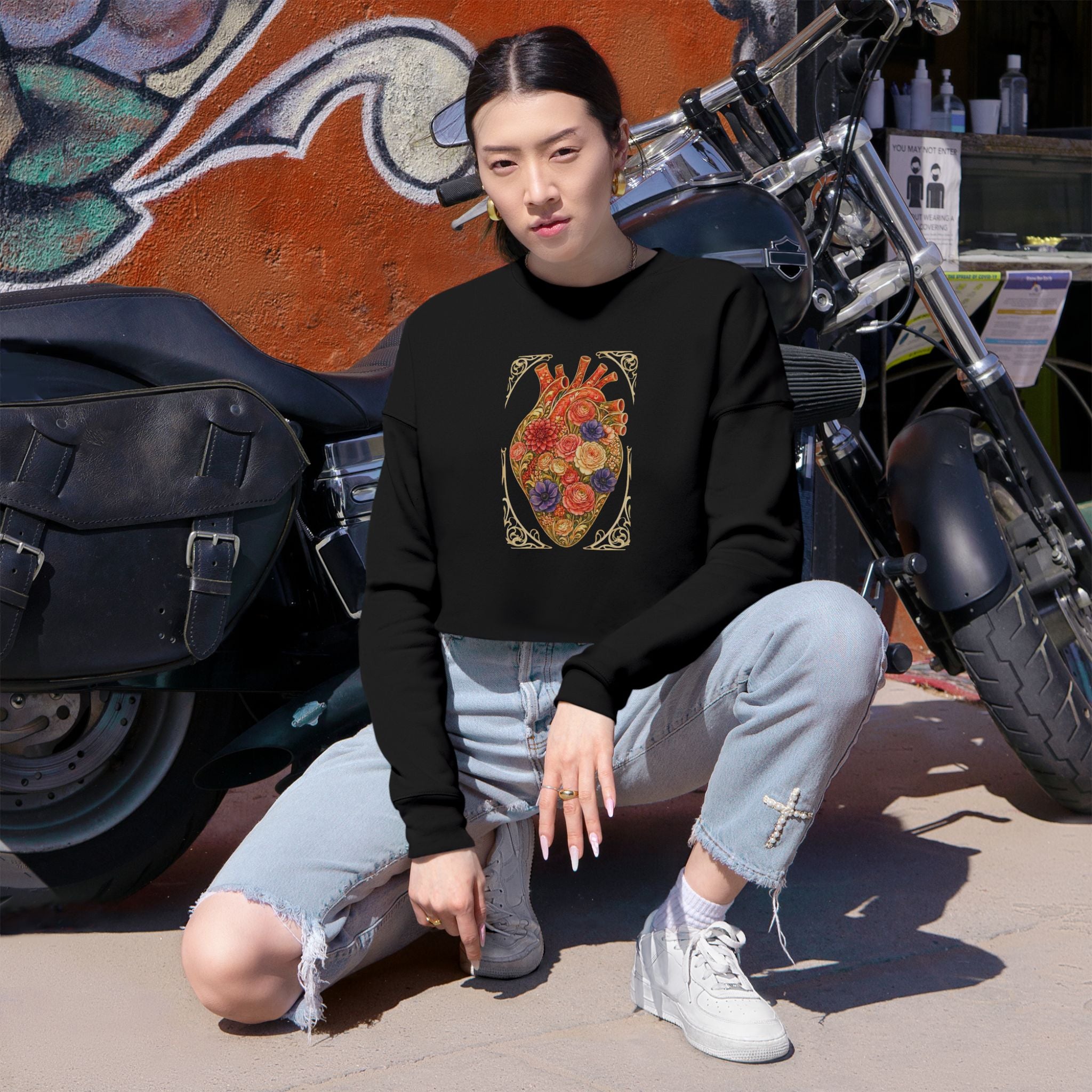 Cropped Sweatshirt —Nouveau Garden